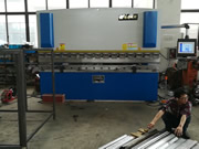 两轴数控折弯机