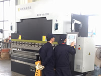 WE67K-160x3200电液伺服数控折弯机